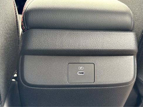 New 2026 Nissan Sentra SR w/ Floor Mat Package FWD image 19