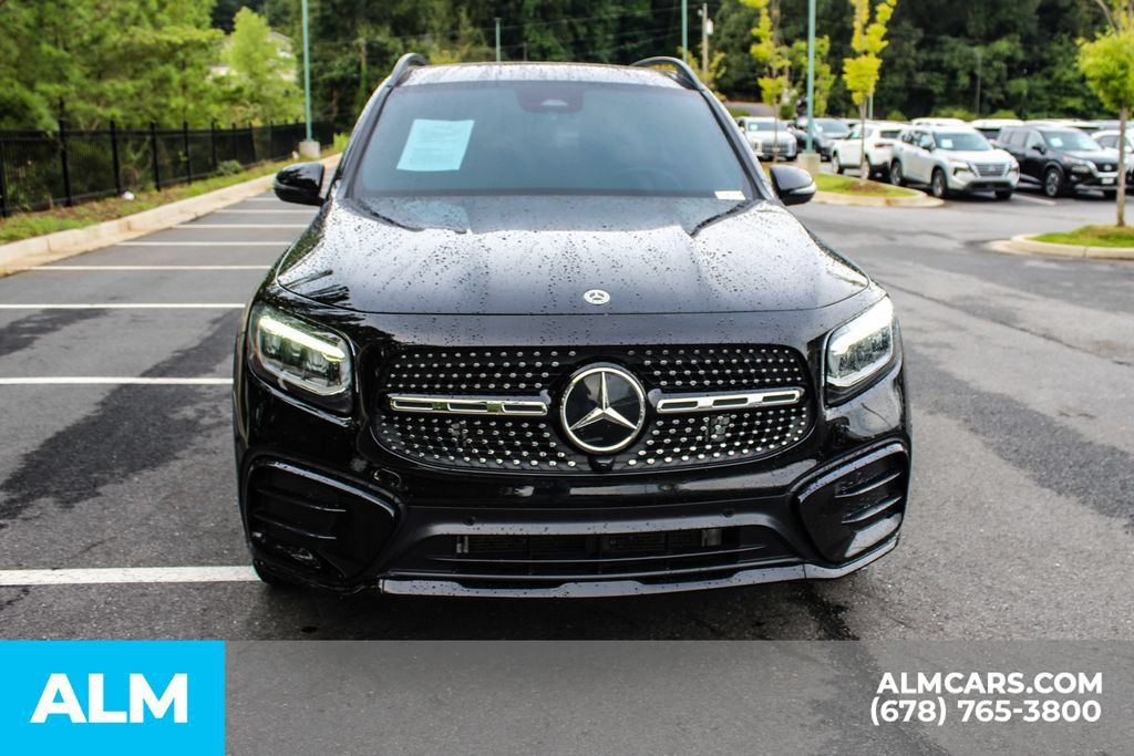 Used 2025 Mercedes-Benz GLB 250 image 9