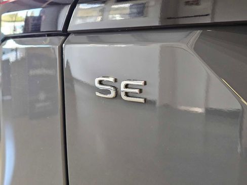 Used 2026 Volkswagen Atlas Peak Edition AWD/4WD image 16