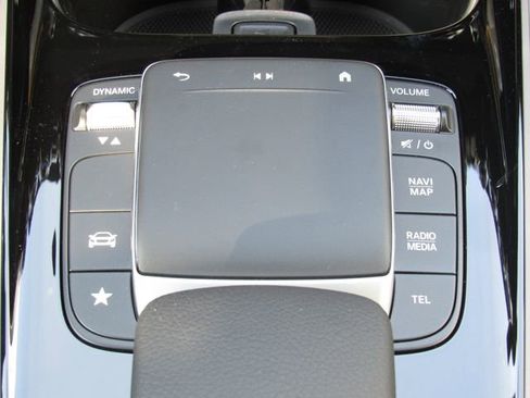 Certified 2023 Mercedes-Benz GLB 250 4MATIC image 31