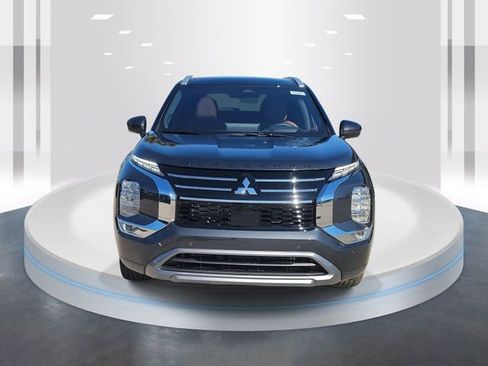 New 2026 Mitsubishi Outlander SEL FWD image 2