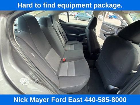 Used 2024 Nissan Sentra SV FWD image 27