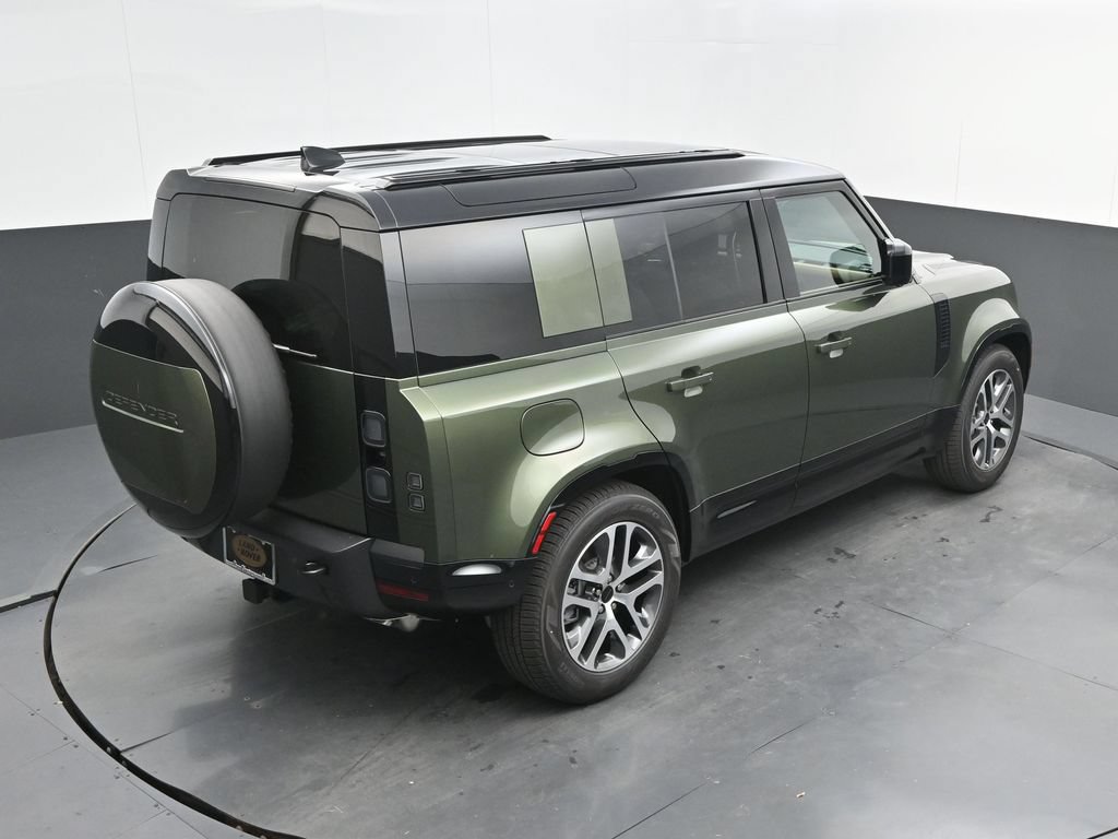 New 2026 Land Rover Defender 110 X-Dynamic SE AWD/4WD image 37