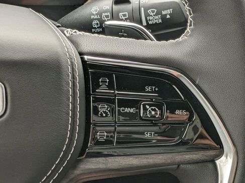 New 2025 Jeep Grand Cherokee L Overland AWD/4WD image 21