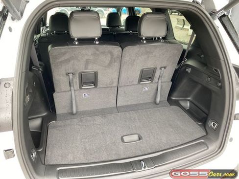 New 2026 Jeep Grand Cherokee L 4WD image 9