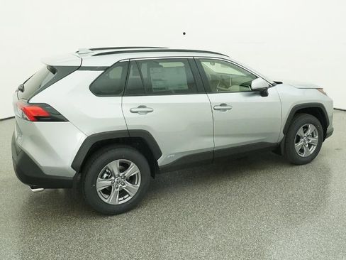 New 2025 Toyota RAV4 XLE image 32