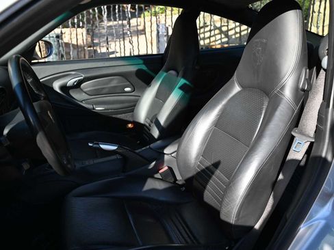 Used 2003 Porsche 911 Carrera 4S image 18