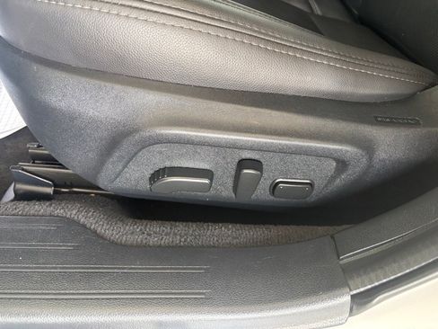 Used 2019 Subaru Outback 2.5i Limited w/ Popular Package #2 AWD/4WD image 19