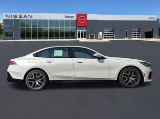 Used 2024 BMW i5 eDrive40i w/ M Sport Package RWD video 2