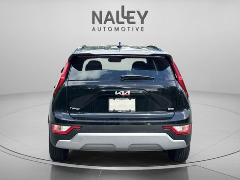 Certified 2025 Kia Niro EX FWD image 5