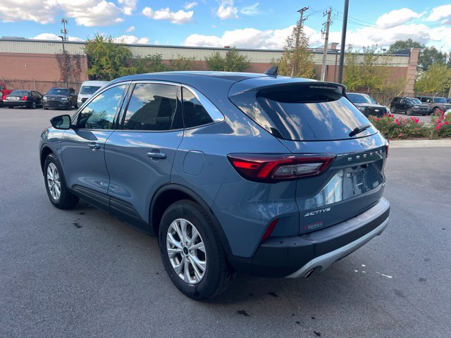 Used 2024 Ford Escape Active AWD/4WD image 7