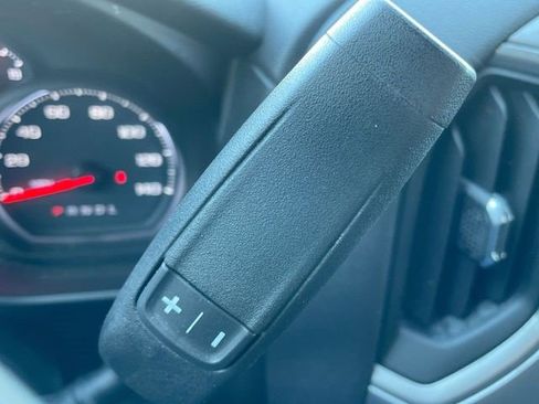 Used 2021 Chevrolet Silverado 1500 Custom image 19