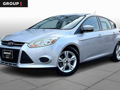 Used 2013 Ford Focus SE image 1