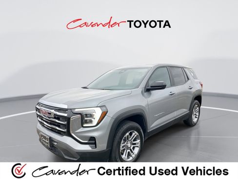 Used 2025 GMC Terrain Elevation image 1