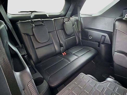 Used 2024 Ford Explorer ST w/ Equipment Group 401A AWD/4WD image 30