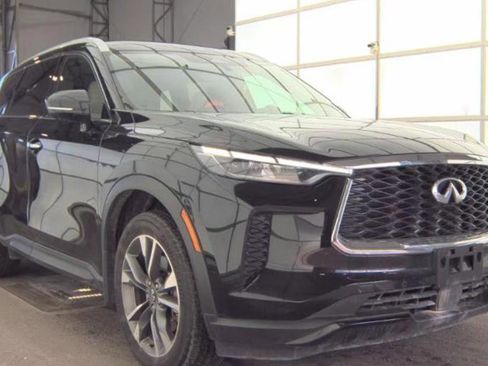 Used 2023 INFINITI QX60 Luxe w/ Vision Package image 3