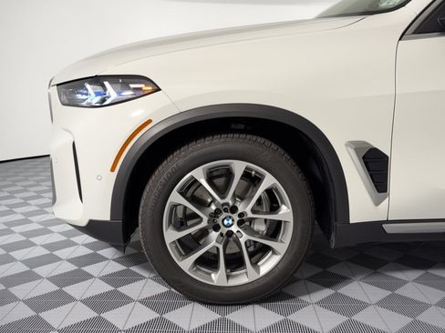 Used 2026 BMW X5 sDrive40i w/ Premium Package RWD image 13