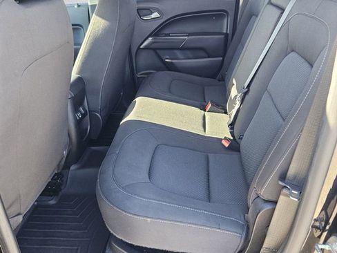 Used 2019 Chevrolet Colorado LT image 8