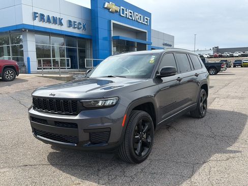 Used 2023 Jeep Grand Cherokee L Laredo AWD/4WD image 1