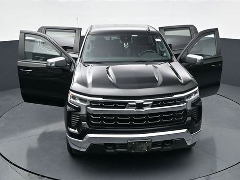 Used 2022 Chevrolet Silverado 1500 LT image 45