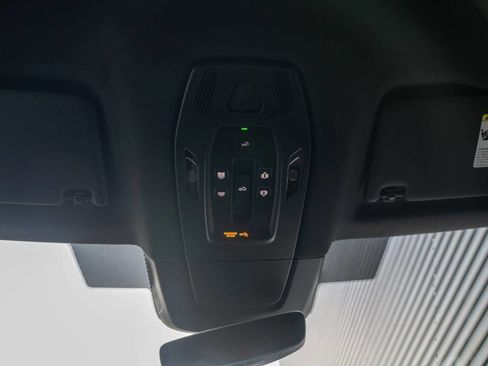 New 2026 Porsche Macan 4 Electric AWD/4WD image 18