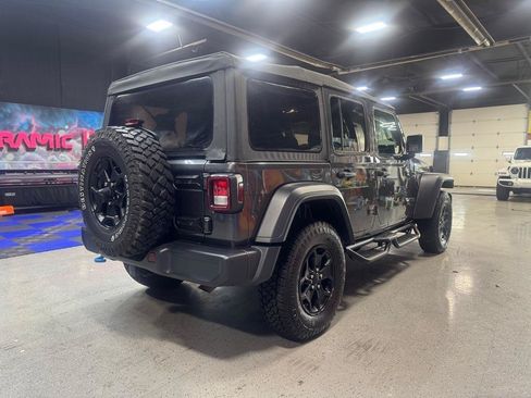 Used 2023 Jeep Wrangler Unlimited w/ Cold Weather Group AWD/4WD image 6