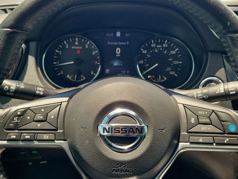 Used 2020 Nissan Rogue Sport SL w/ Premium Package FWD image 21