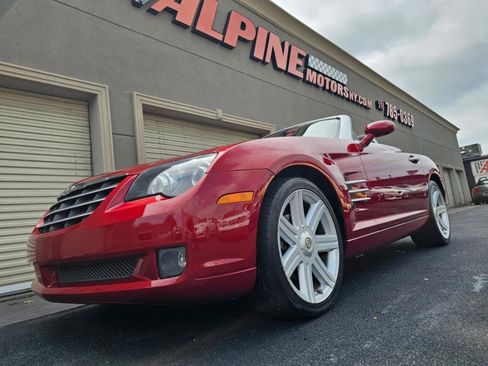 Used 2005 Chrysler Crossfire Limited image 34