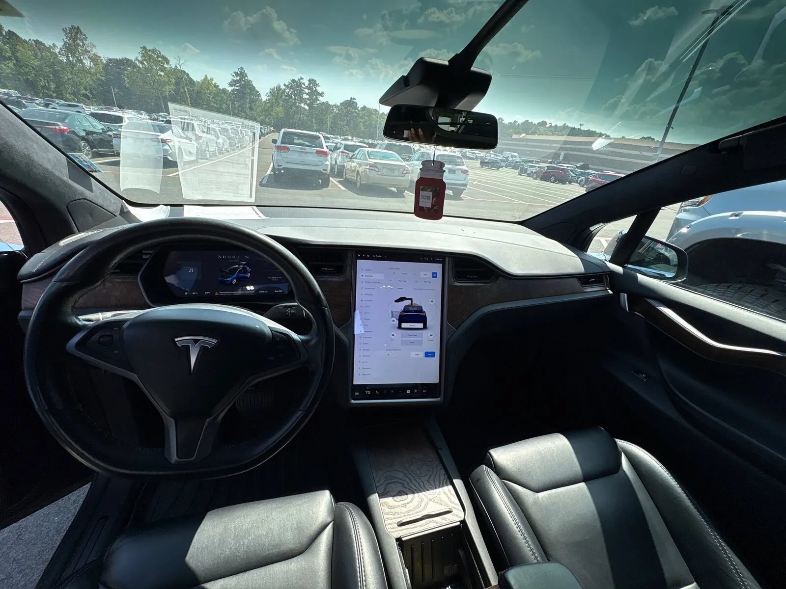 Used 2019 Tesla Model X Long Range AWD/4WD image 10