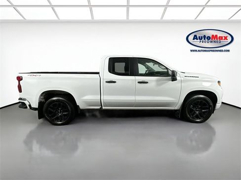 Used 2024 Chevrolet Silverado 1500 Custom w/ LPO, Dark Essentials Package image 9