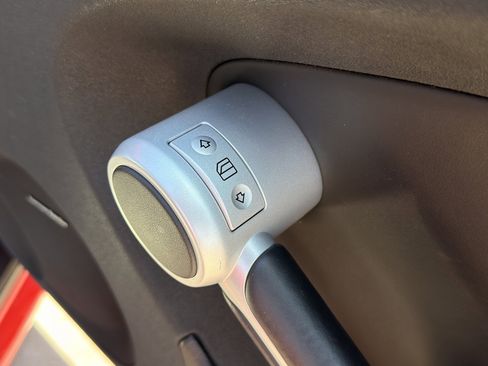 Used 2006 Mercedes-Benz SLK 55 AMG image 40