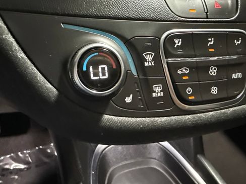 Used 2024 Chevrolet Malibu LT FWD image 26