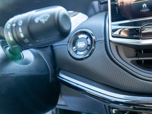 New 2026 Jeep Compass Latitude image 19