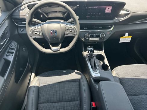 New 2026 Buick Envista Preferred w/ Convenience I Package FWD image 23