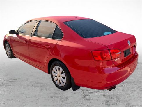 Used 2014 Volkswagen Jetta S FWD image 4