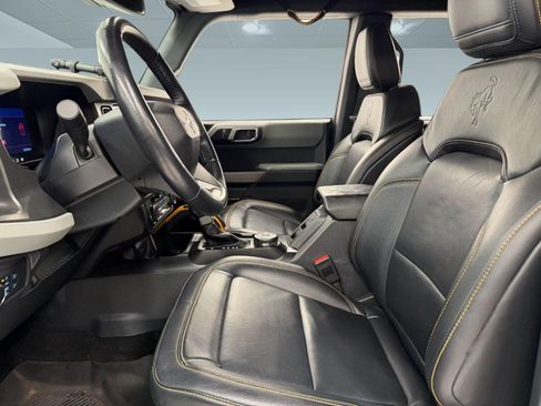 Used 2022 Ford Bronco Badlands AWD/4WD image 4