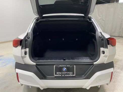Used 2025 BMW X2 xDrive28i w/ Premium Package image 29