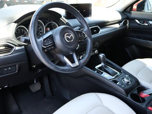Used 2023 MAZDA CX-5 AWD 2.5 S w/ Preferred Package image 3