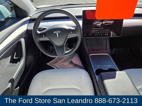 Used 2023 Tesla Model 3 Standard Range image 14
