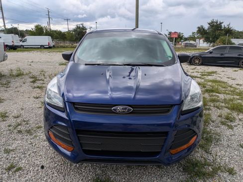 Used 2016 Ford Escape S FWD image 3