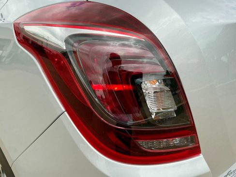 Used 2022 Buick Encore Preferred w/ Safety Package FWD image 14