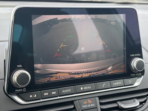 Used 2019 Nissan Altima 2.5 S image 5