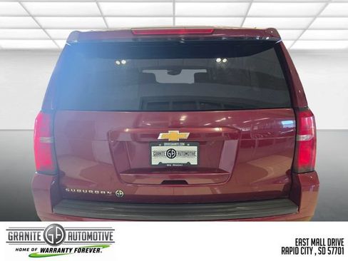 Used 2020 Chevrolet Suburban LT AWD/4WD image 4