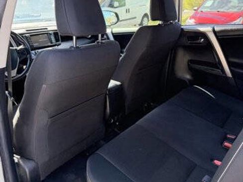 Used 2016 Toyota RAV4 XLE image 22