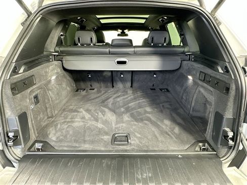 Used 2022 BMW X5 xDrive40i w/ Premium Essential Package image 31