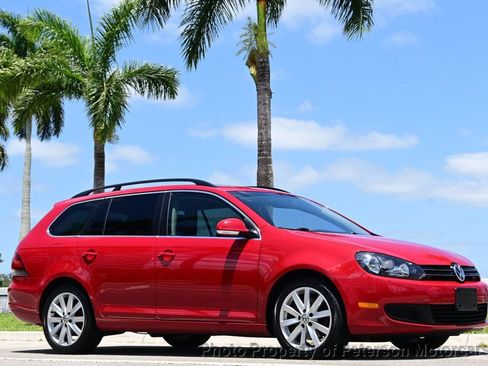 Used 2011 Volkswagen Jetta TDI image 9