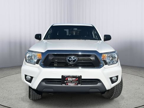 Used 2012 Toyota Tacoma 4x4 Double Cab w/ TRD Off-Road Pkg image 4