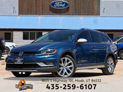 Used 2019 Volkswagen Golf Alltrack AWD/4WD image 1
