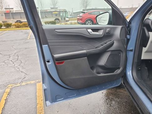 Used 2023 Ford Escape Active w/ Tech Pack #2 image 9