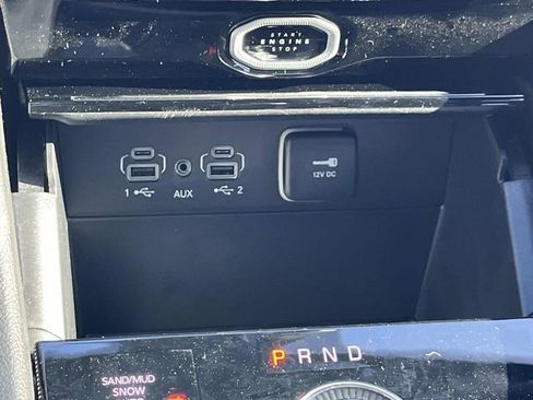 New 2026 Jeep Grand Wagoneer Limited image 32